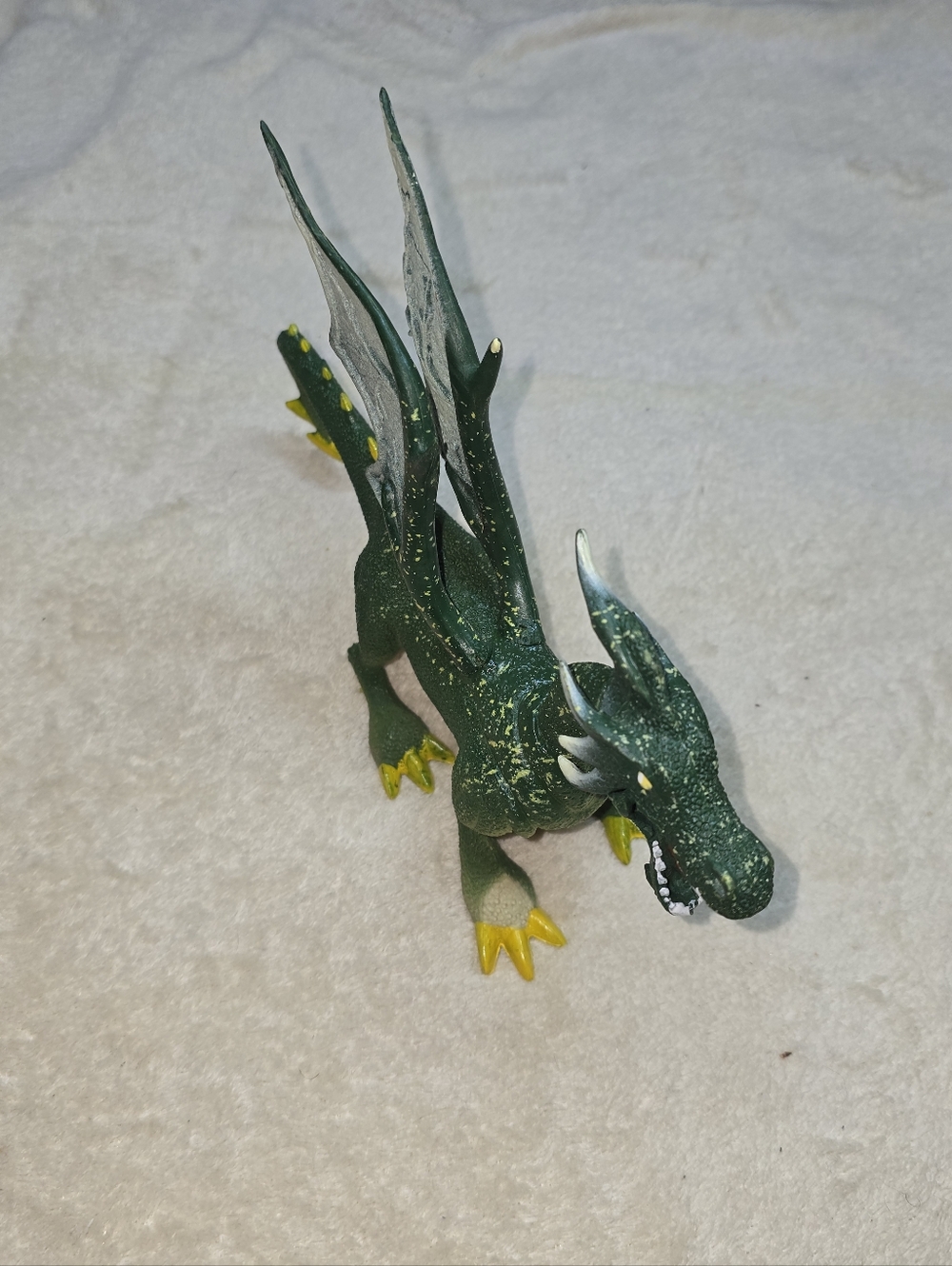 Green Dragon w/Moveable Mouth 8" Long D-11-05 SDE Shantou/China Toys